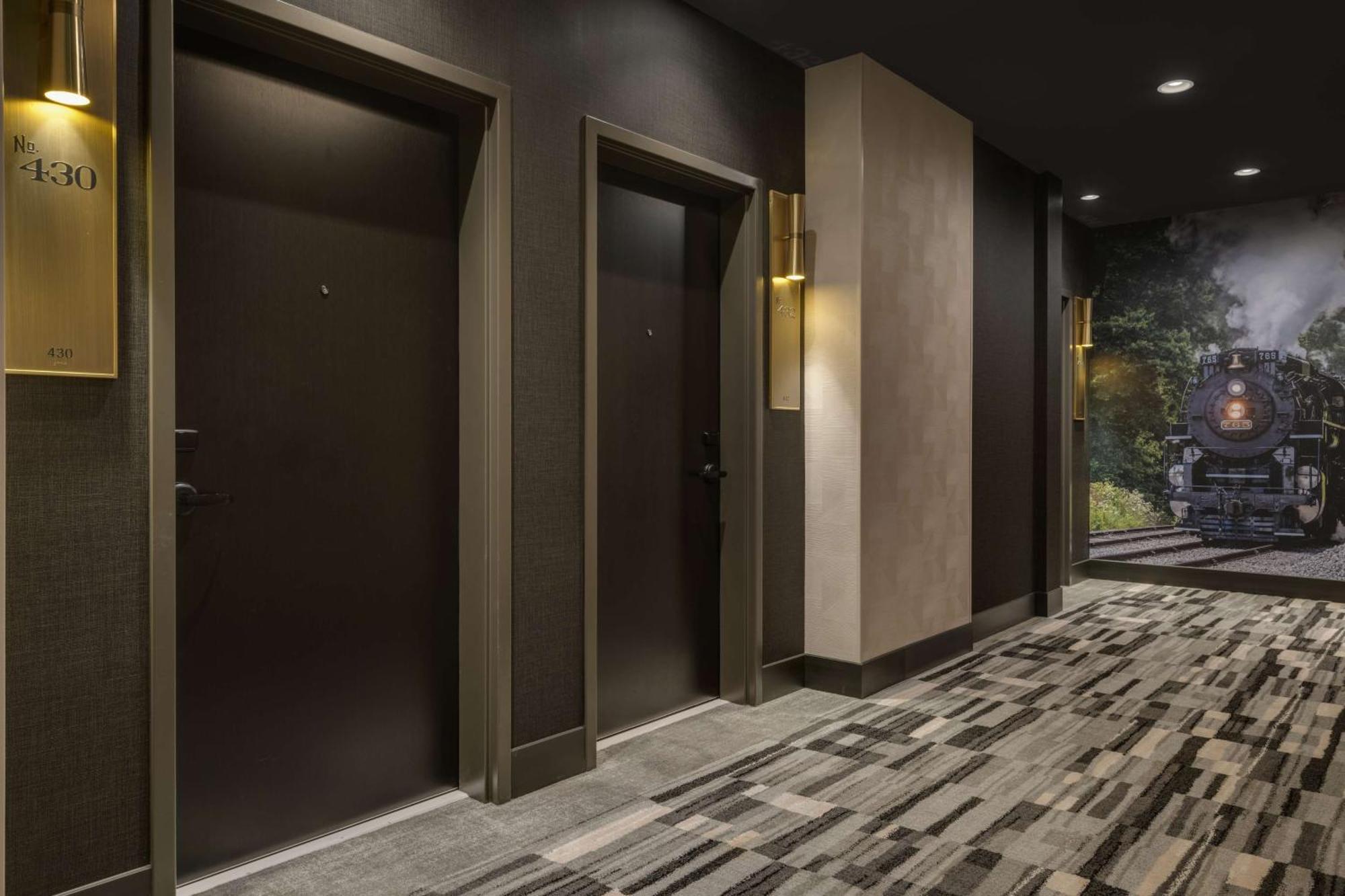 Hotel Nickel Plate Fishers, Tapestry Collection By Hilton ภายนอก รูปภาพ